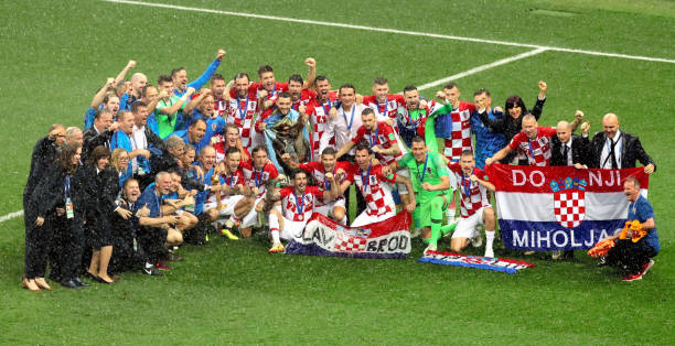 拜站比赛中 拜站比赛中