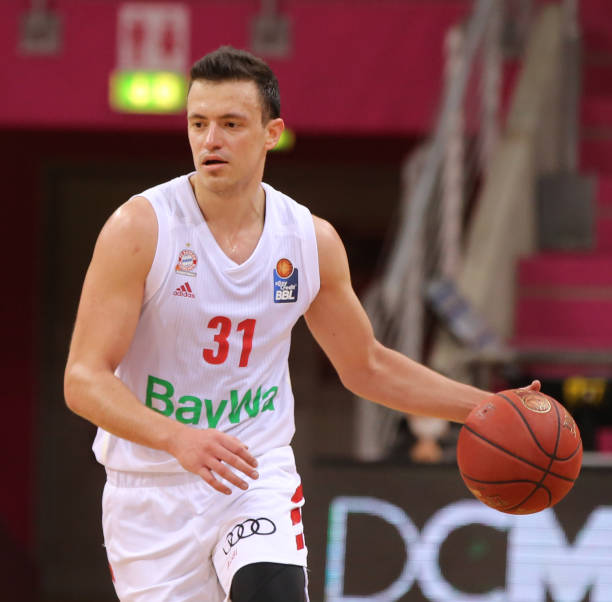 他自然进入 他自然进入